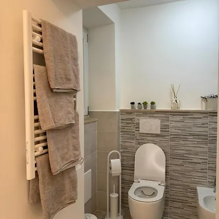 Apartment Monica's Ariccia