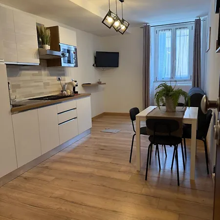 Monica's Apartamento